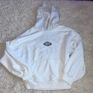 american eagle white and grey hoodie
